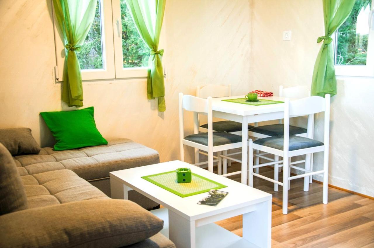 Bungalows Fairy Tale ชาเบลียค ภายนอก รูปภาพ
